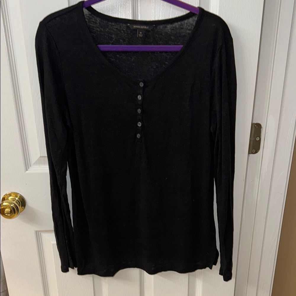 Banana Republic linen Long Sleeve Top